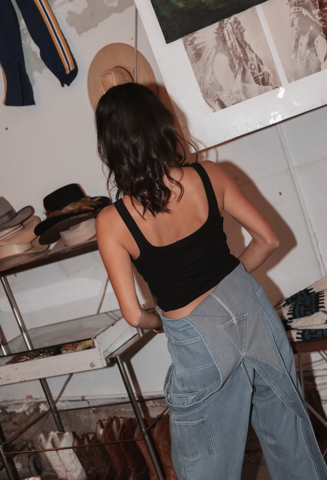 Principal - Lights Out - Tank (White & Black)