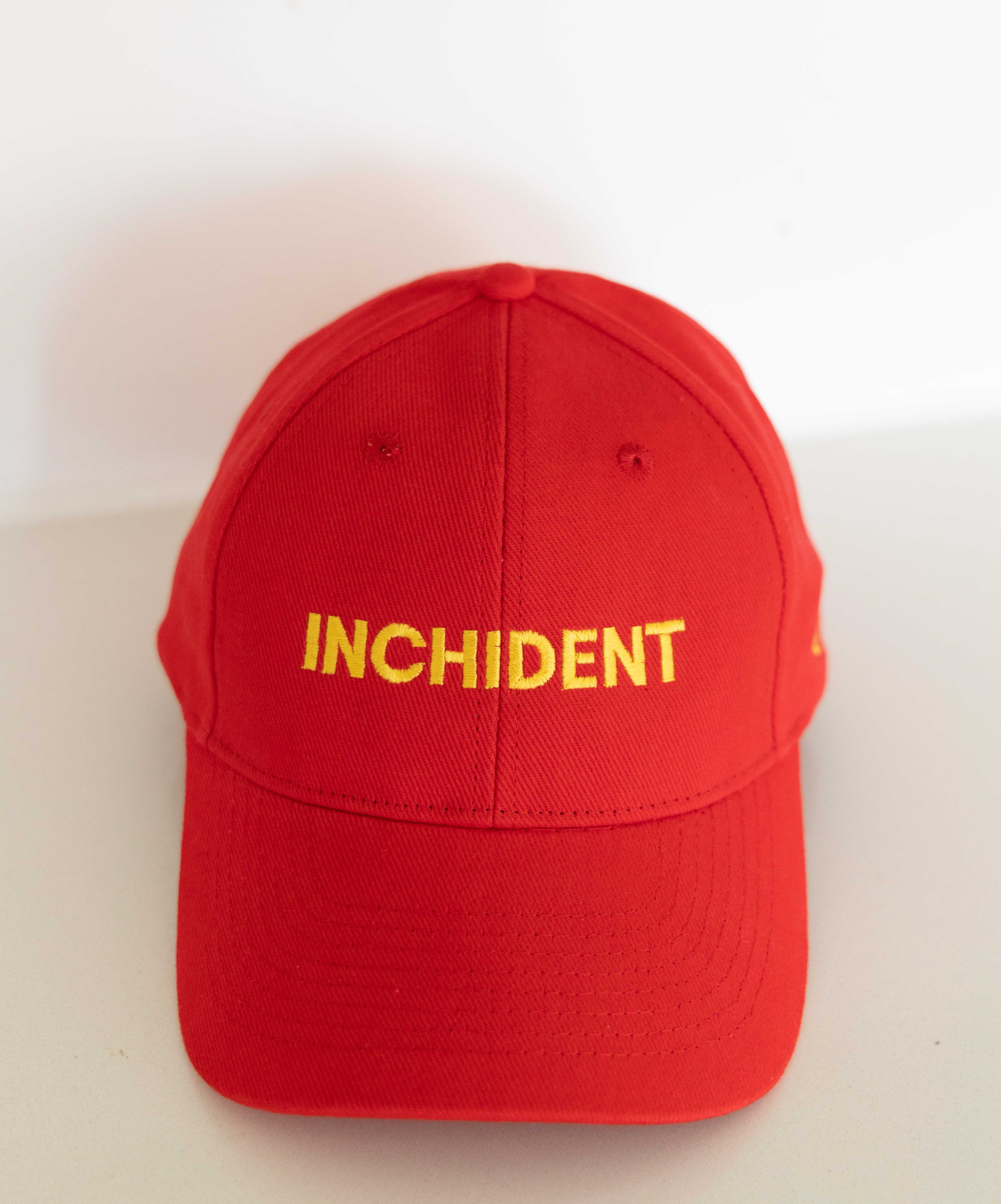 Inchident hat