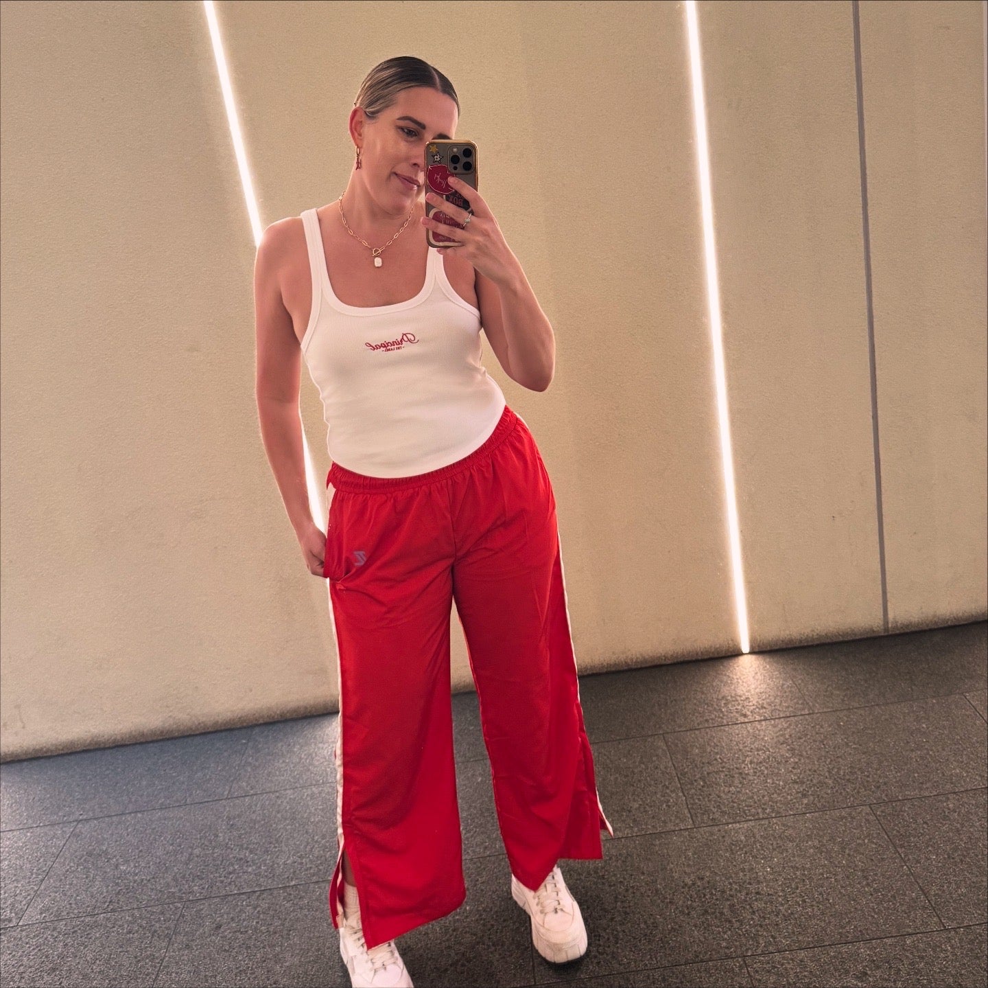 Principal - Lights Out - Tank (White & Black)