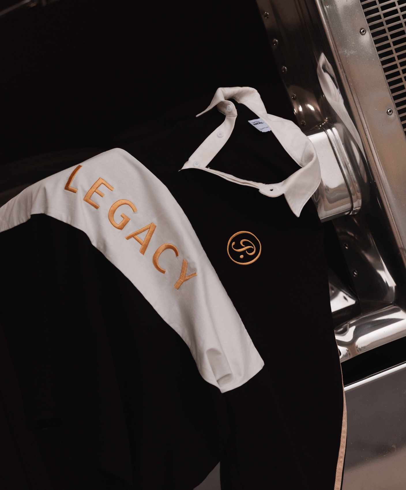 LEGACY GOLD STRIPE RUGBY PULLOVER