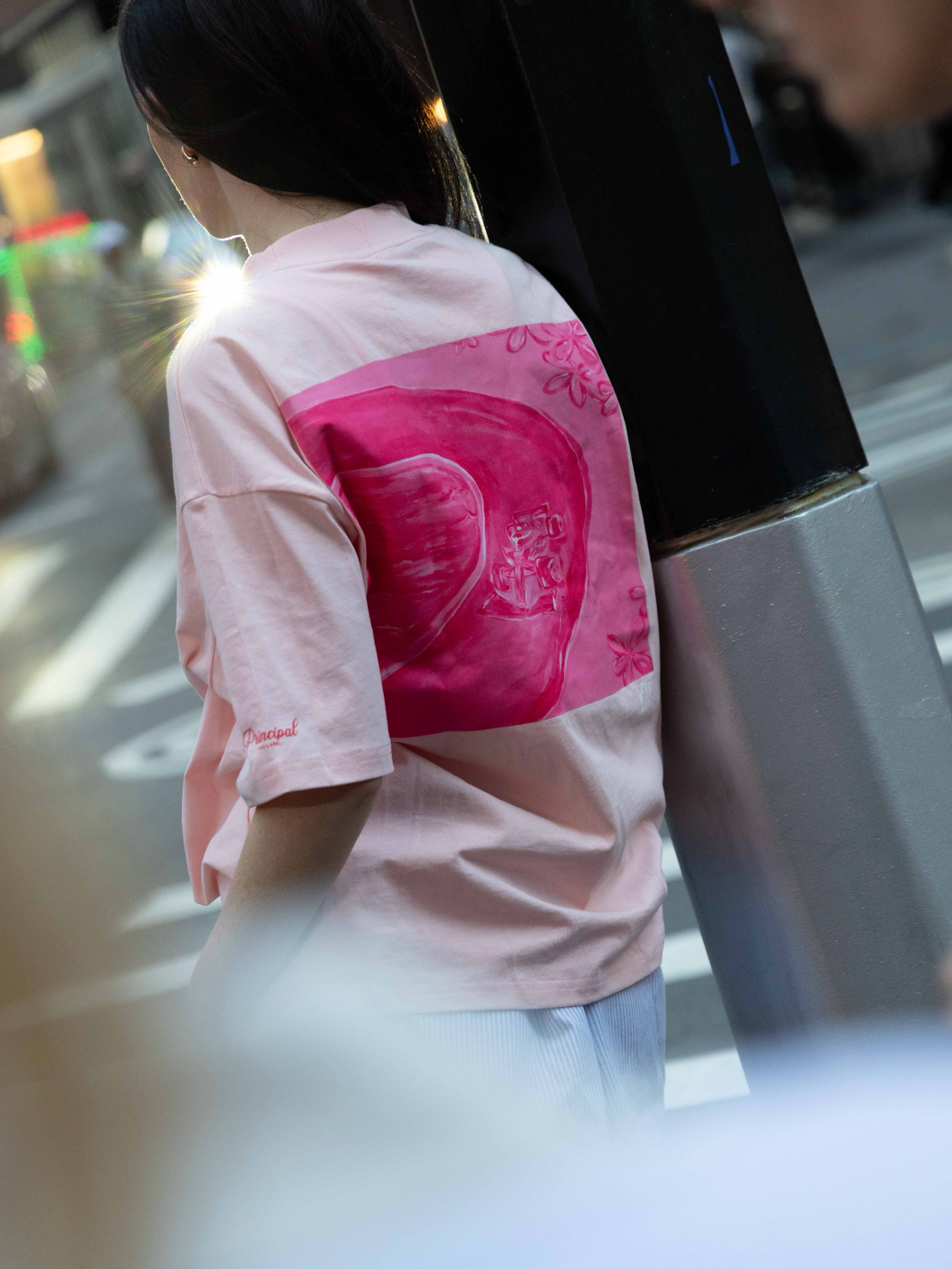 THE SIGNATURE PINK CAR T-SHIRT BY LYKKA (Light Pink)