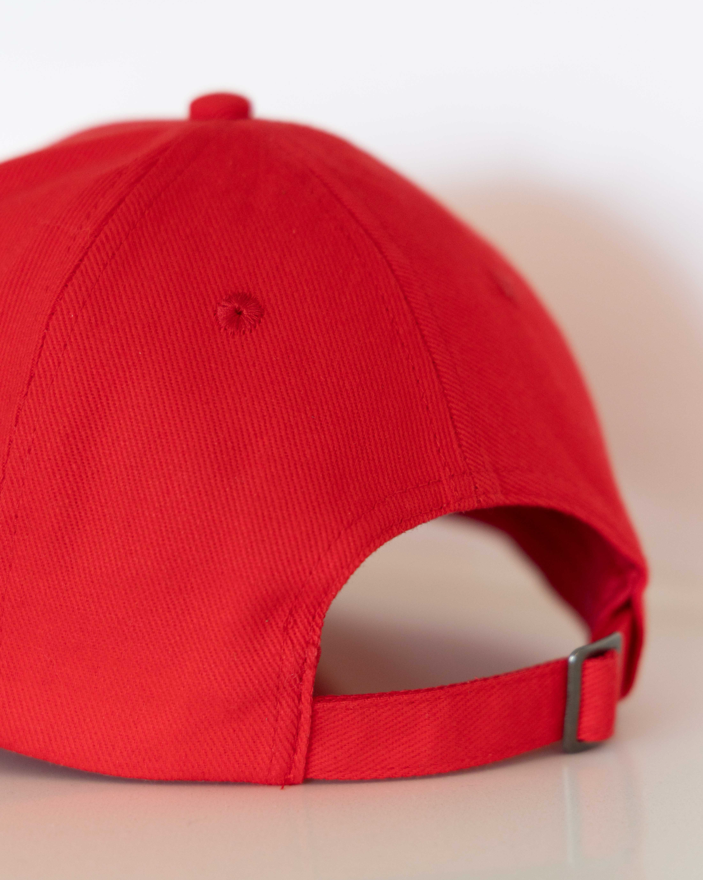 Inchident hat