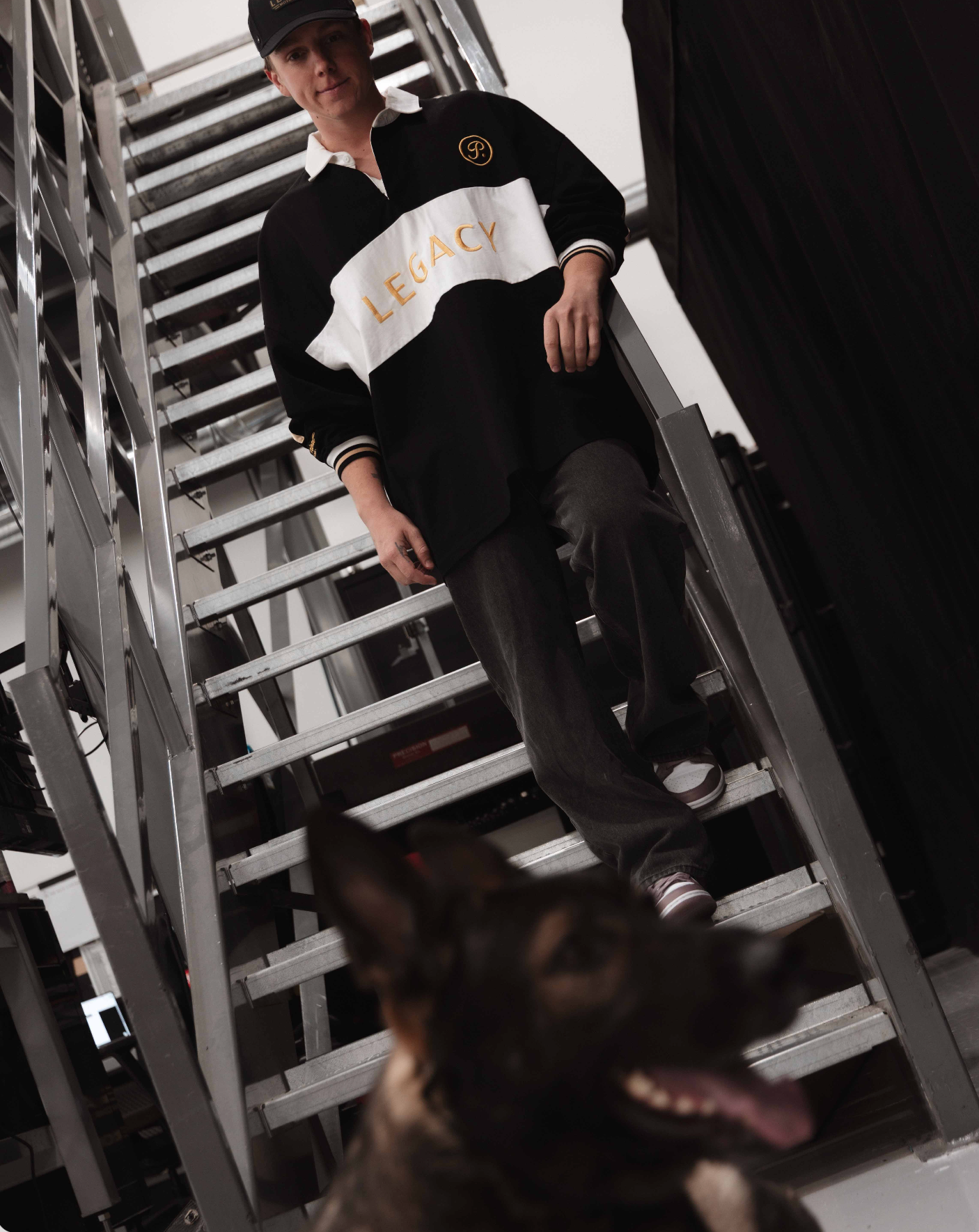 LEGACY GOLD STRIPE RUGBY PULLOVER
